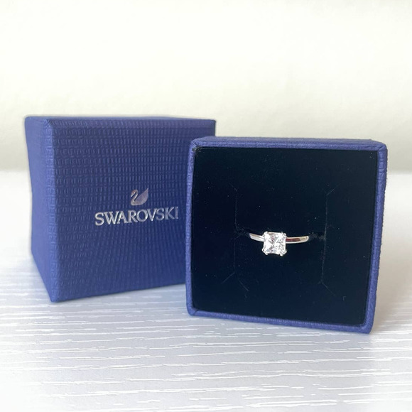Swarovski Attract ring Square cut, White, Rhodium plated size 6 / EUR 52 - Picture 9 of 12